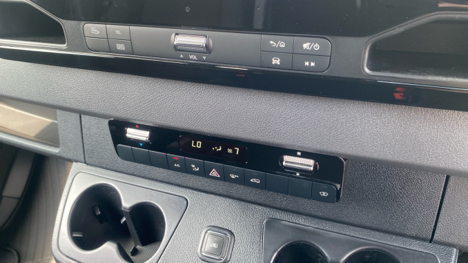 Mercedes-Benz Sprinter 319Cdi L2 Diesel Awd 3.5t H2 Pro Van 9G-Tronic - Image 33